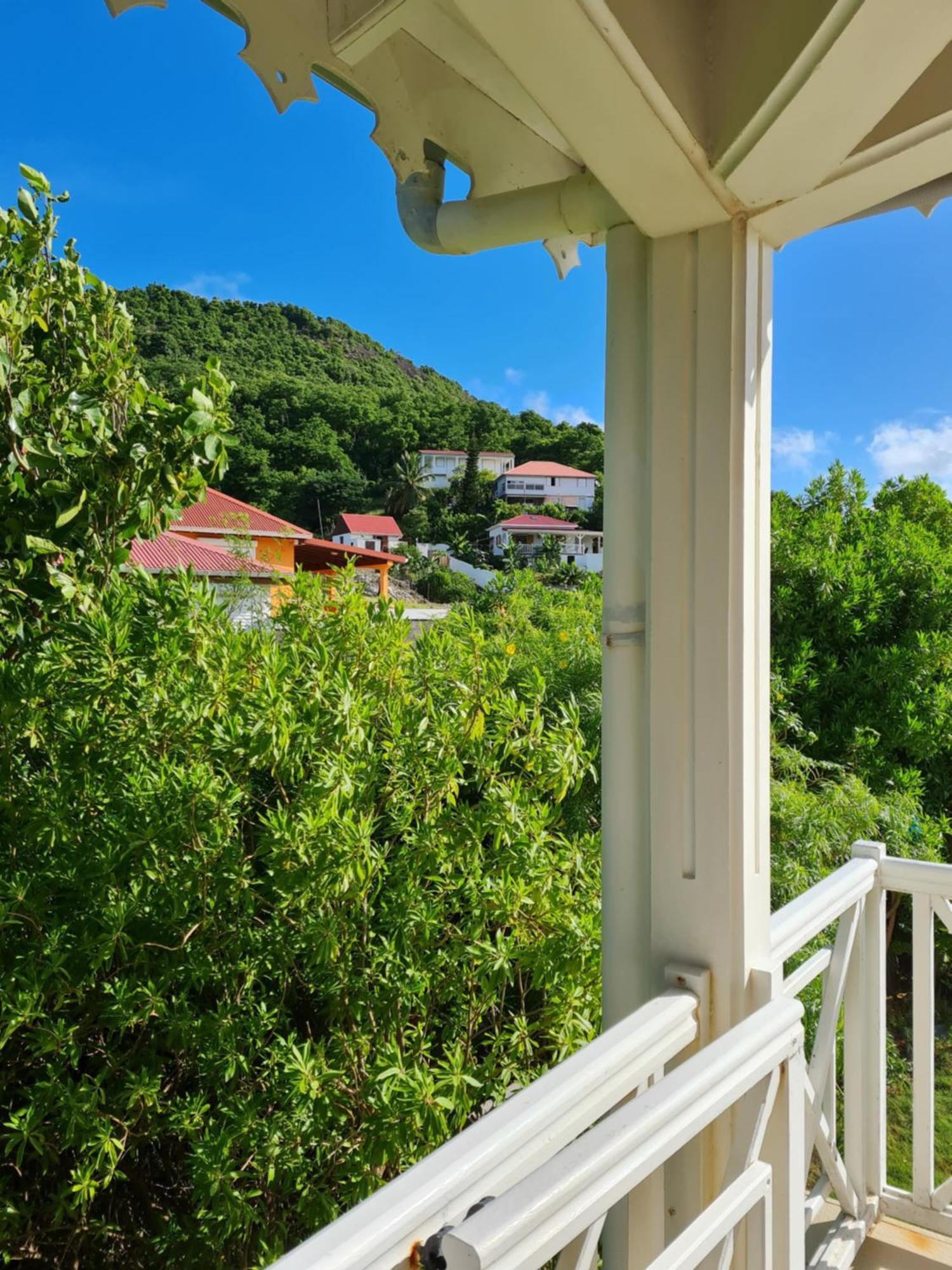 Chez Gisele Et Philippe Villa Terre-De-Haut Rom bilde